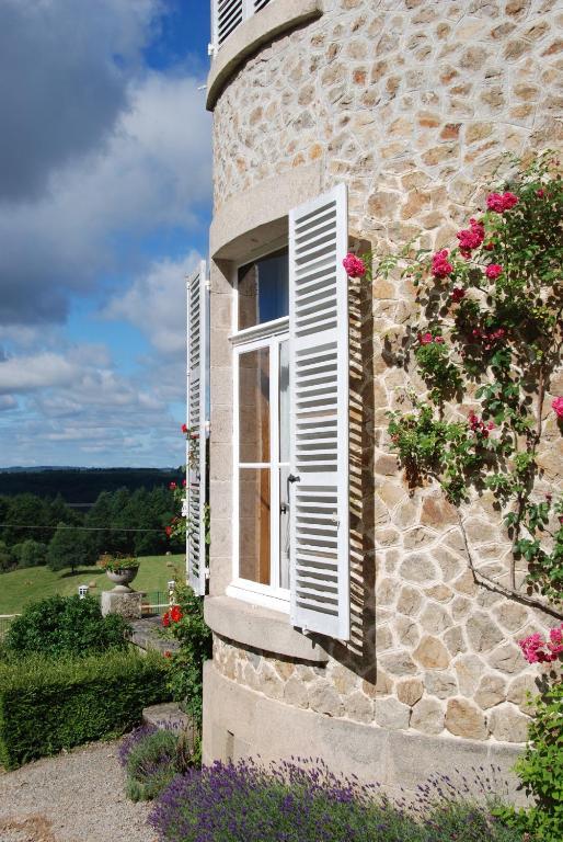Chateau Le Mialaret Neuvic  Exteriér fotografie