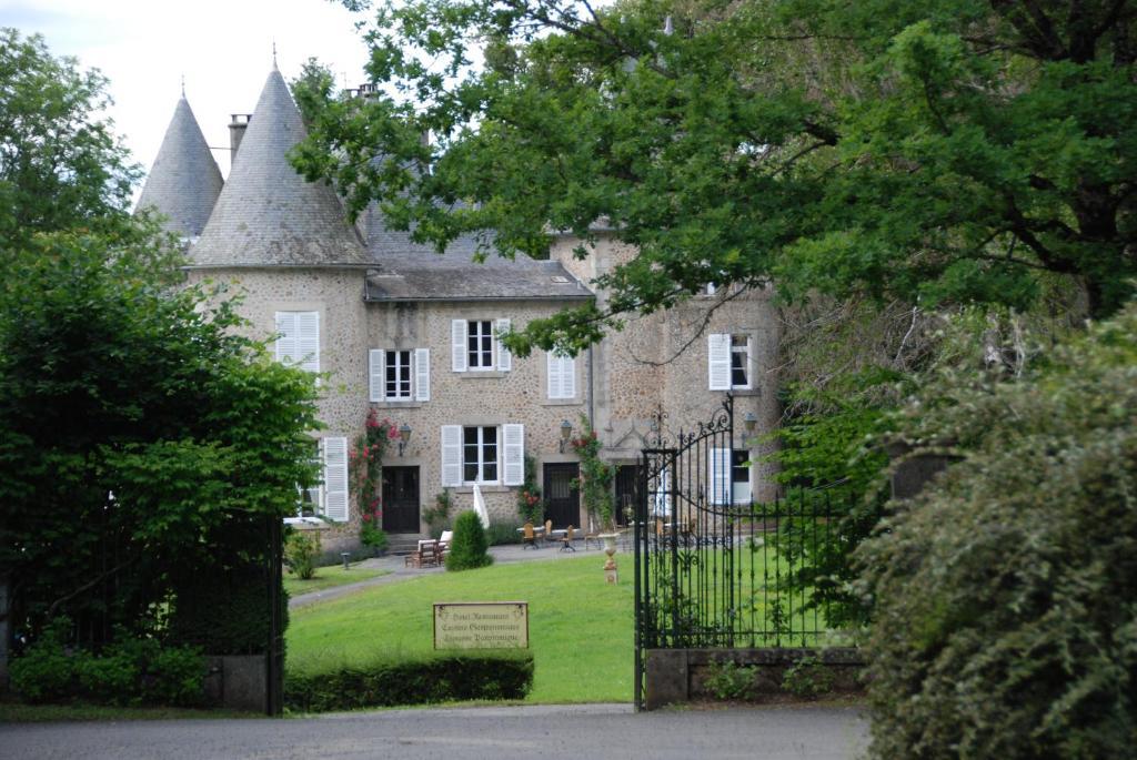 Chateau Le Mialaret Neuvic  Exteriér fotografie
